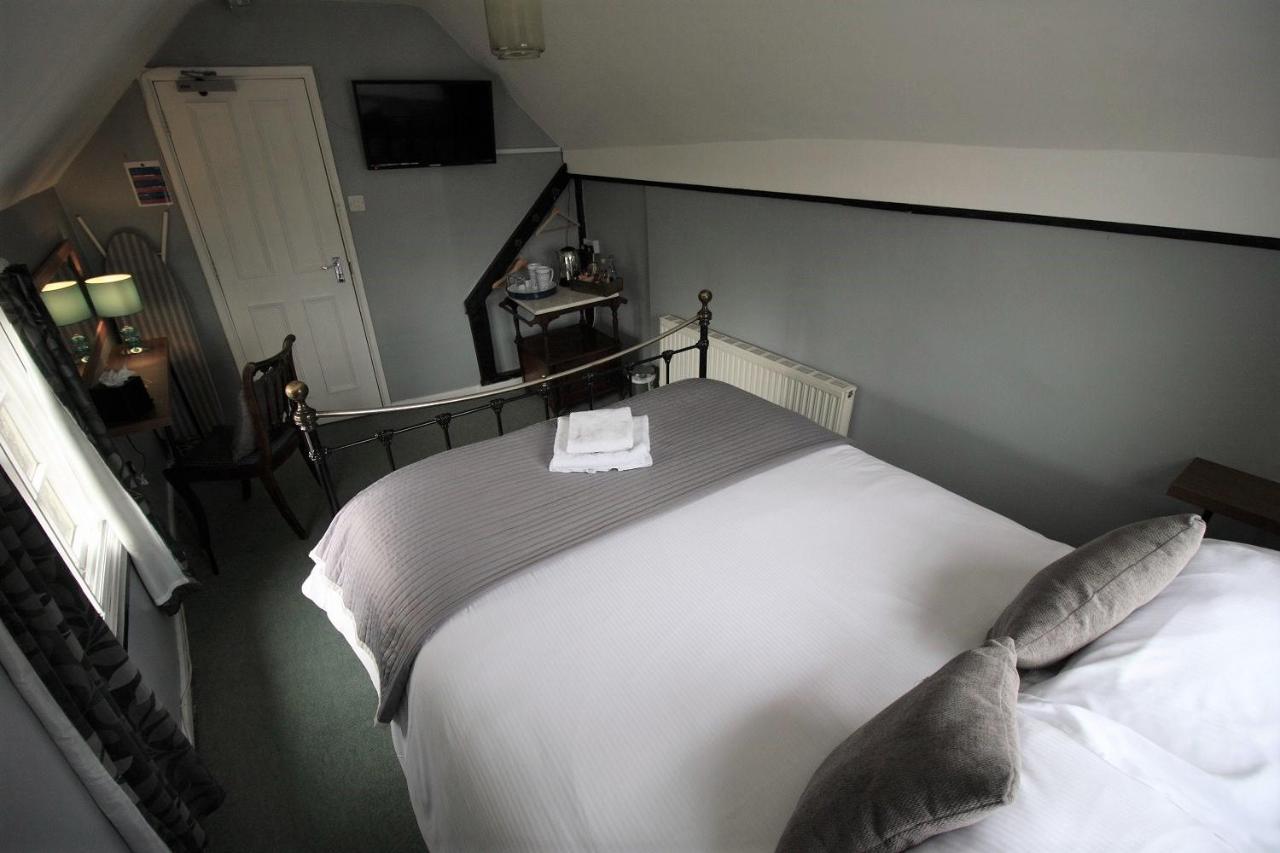 The Carpenters Arms Hotel Newbury  Værelse billede