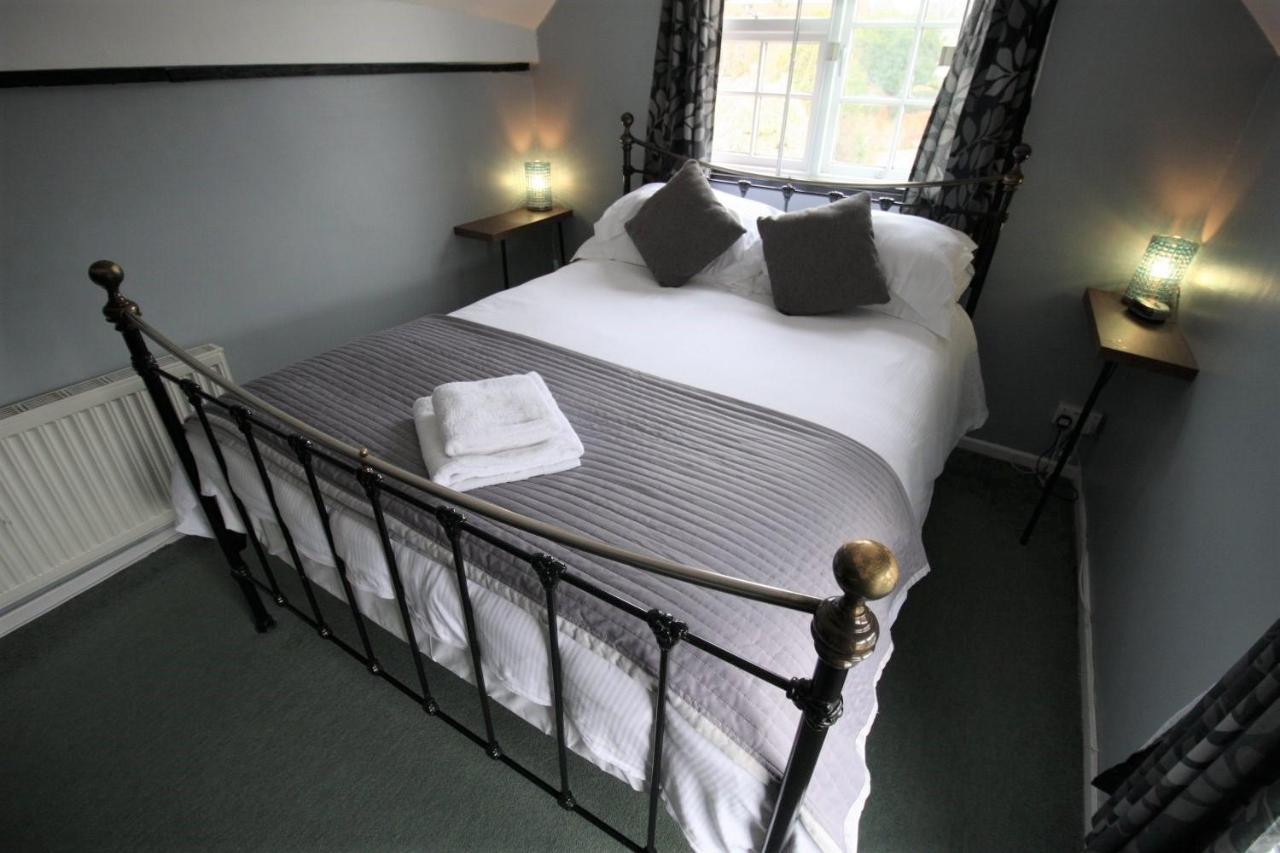 The Carpenters Arms Hotel Newbury  Værelse billede